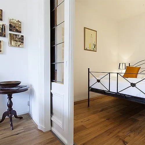 Marite Apartments Amsterdam 2*,  Netherlands
